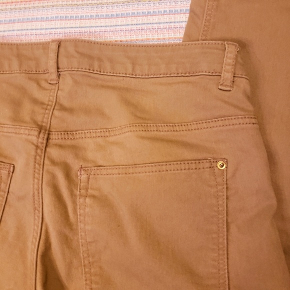 H&M Tribal Print Khaki Pants 6 - Picture 5 of 6